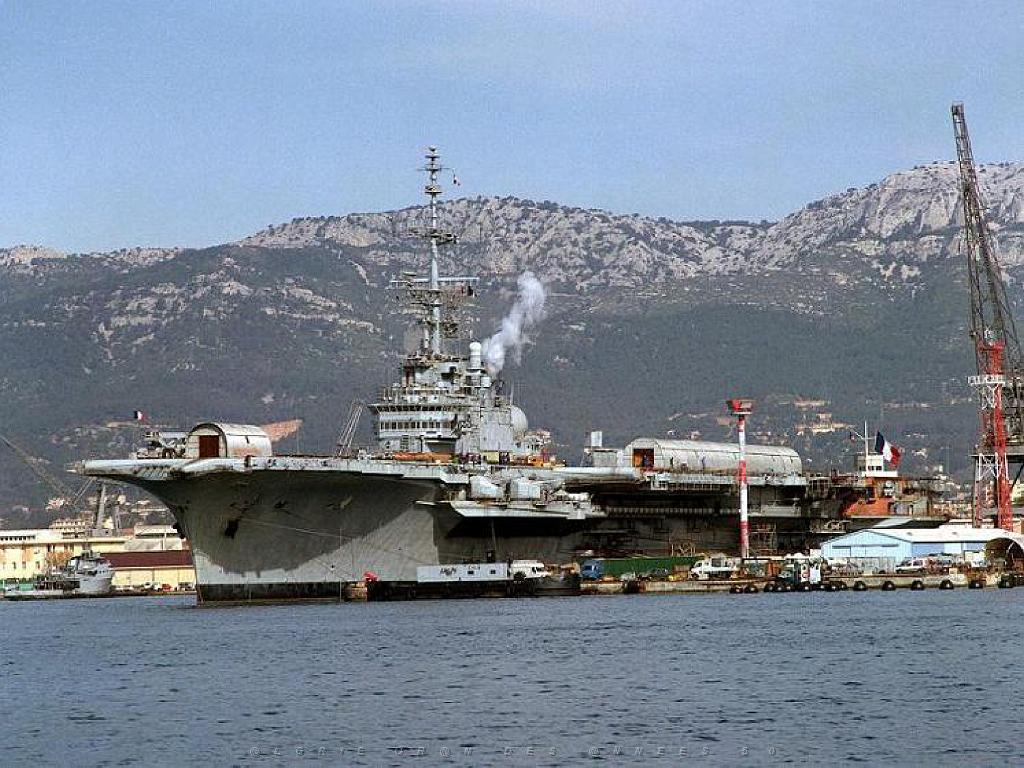 183 TOULON ET SA RADE (150).jpg